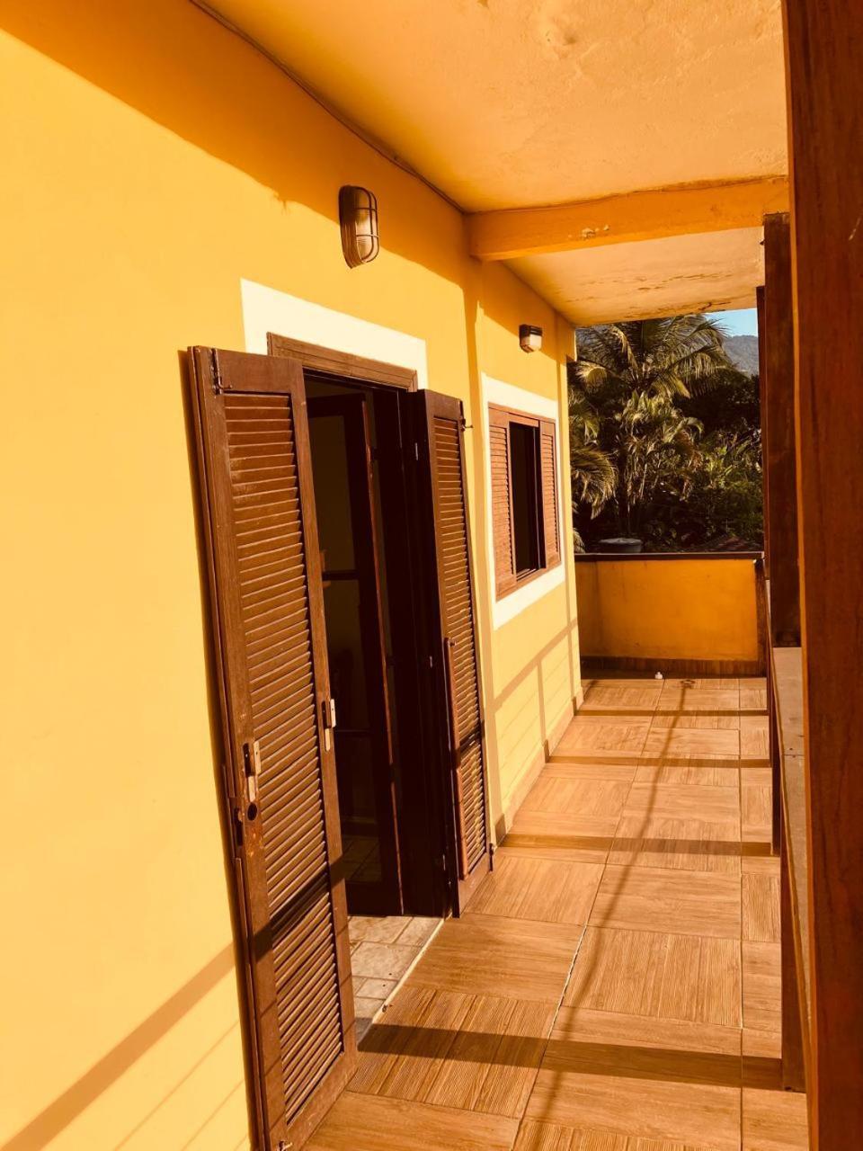 Yellow House Beira Mar Portinho Villa Ilhabela Luaran gambar